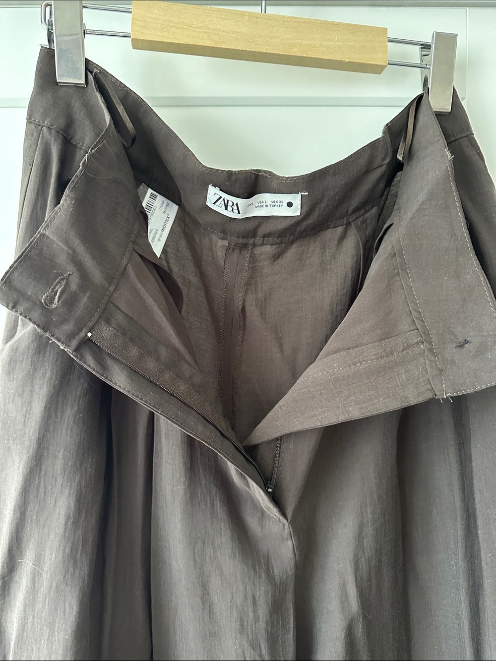 Zara Wide-Leg Linen-Blend Pants in Taupe
